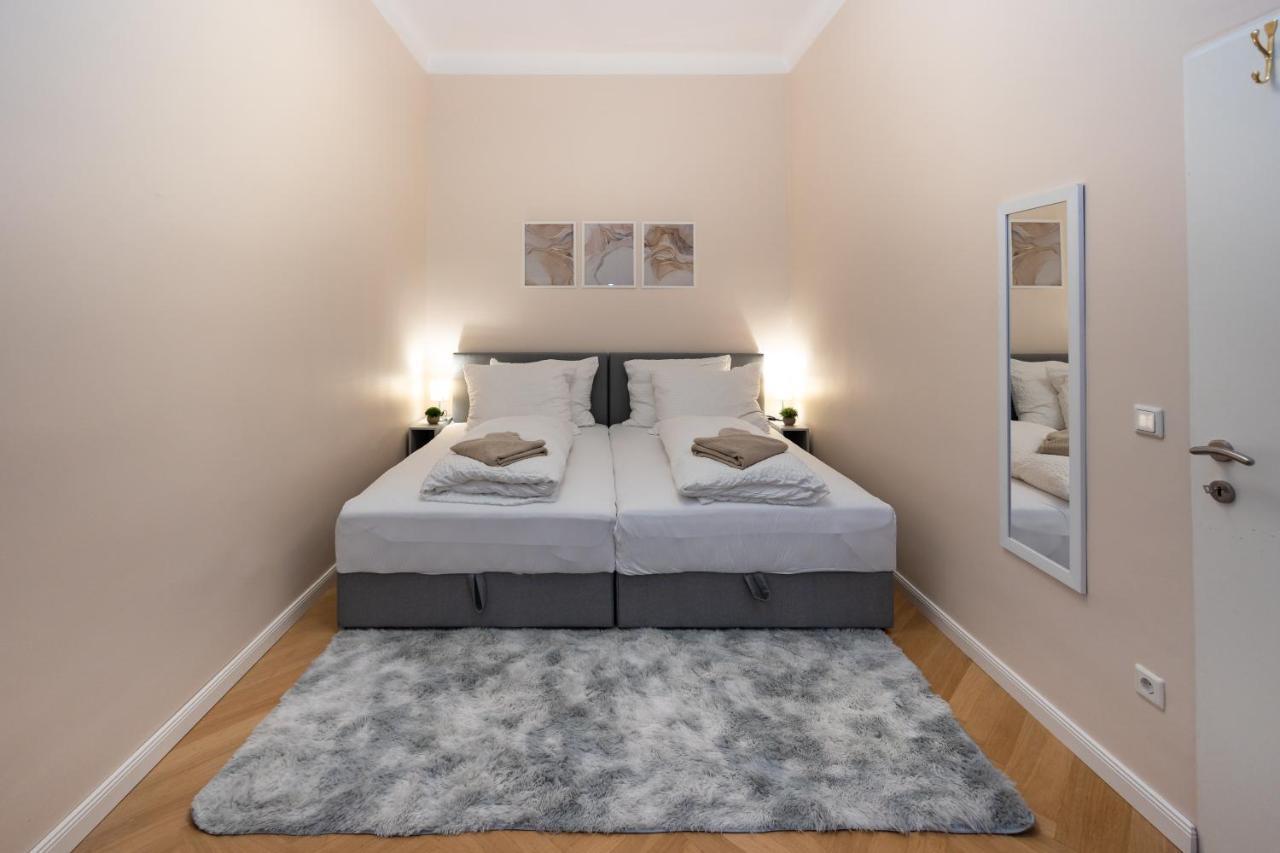 Charming Apartment Near Prater Viena Exterior foto